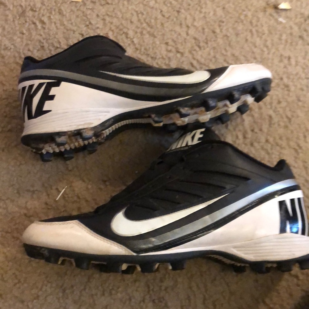 Men’s Nike cleats size 13 used